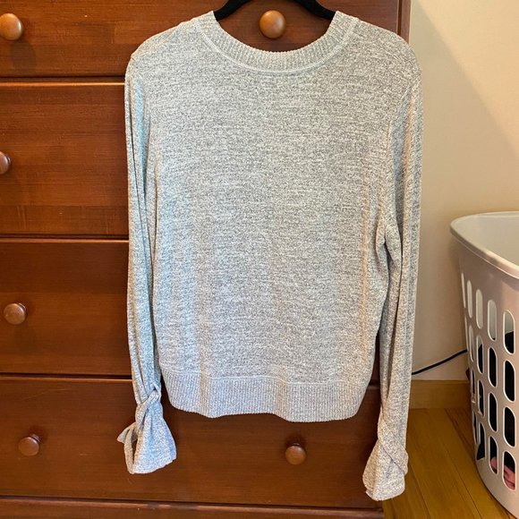 Abercrombie & Fitch Tie Sleeve Top - Picture 2 of 3